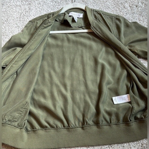 Kenneth Cole Reaction Olive Green Lightweight Bomber Jacket - Picture 6 of 9